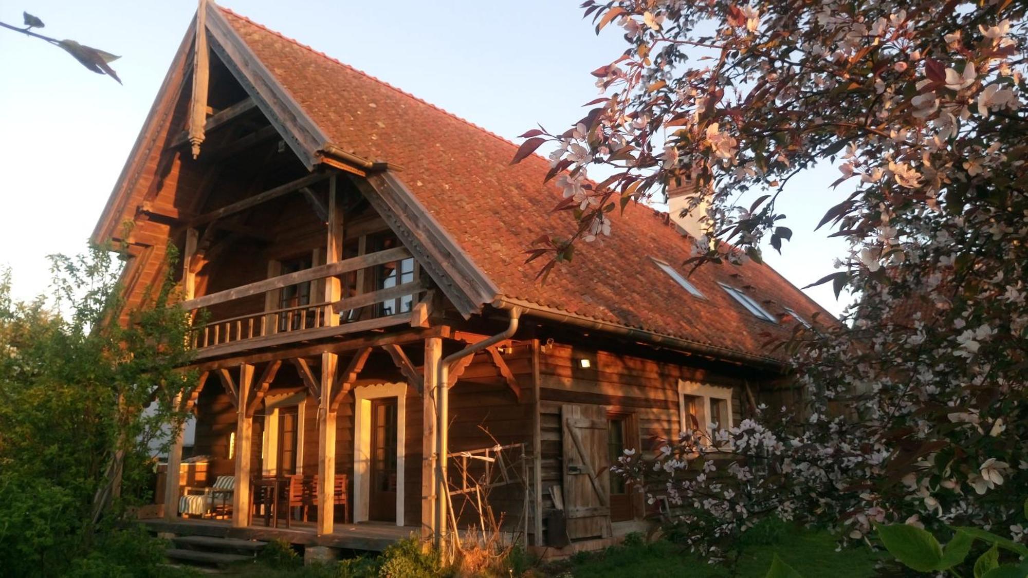 Stara Szkola Architekci Bed & Breakfast Jagodne Wielkie Exterior photo